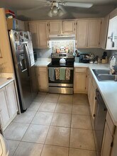 3140 Camelliawood Cir W in Tallahassee, FL - Building Photo - Building Photo