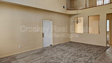 2068 Eucalyptus Way in Antioch, CA - Building Photo - Building Photo