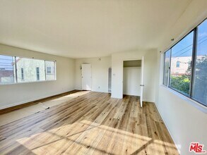 1362 S Stanley Ave in Los Angeles, CA - Building Photo - Building Photo