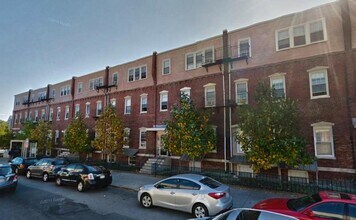 168 Beacon St, Unit 1 in Boston, MA - Foto de edificio - Building Photo