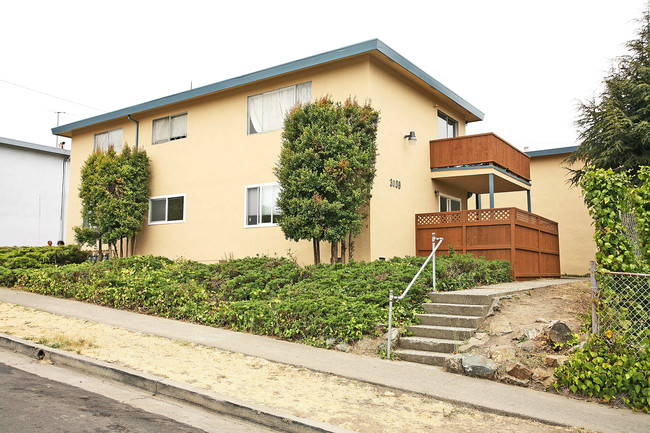 3009 Groom Dr in Richmond, CA - Building Photo - Building Photo