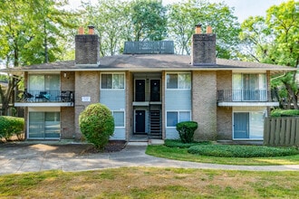 Villager Apartments in Centerville, OH - Building Photo - Building Photo