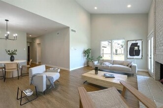 12327 Montego Plaza in Dallas, TX - Building Photo - Building Photo