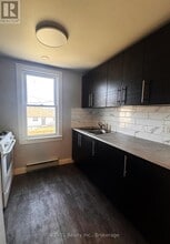 398-398 Ferndale Ave in Fort Erie, ON - Building Photo - Building Photo