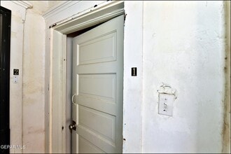 2526 Yandell Dr in El Paso, TX - Building Photo - Building Photo