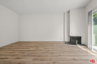 10657 Holman Ave in Los Angeles, CA - Building Photo - Building Photo