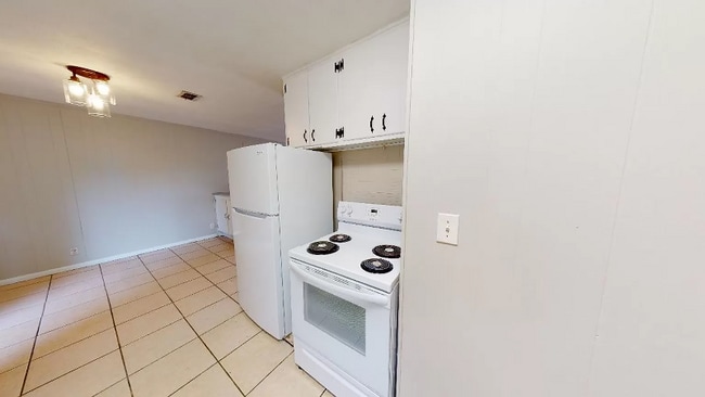 5687 Atlee Ave in Jacksonville, FL - Building Photo - Building Photo