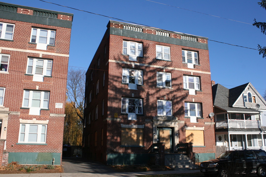 74 Grenada Ter in Springfield, MA - Building Photo