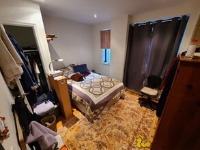 50 Manhattan Ave in New York, NY - Building Photo - Building Photo