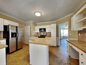 4239 Brentonshire Ln in High Point, NC - Foto de edificio - Building Photo