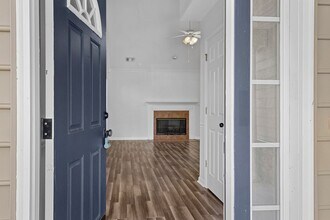 75 Oak Ridge Cir in Richmond Hill, GA - Foto de edificio - Building Photo