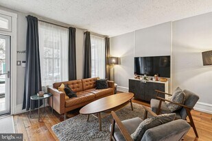 4353 Freeland Ave in Philadelphia, PA - Building Photo