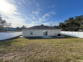 313 Amberjack Ct in Poinciana, FL - Building Photo - Building Photo