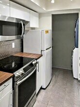 7252 Foxridge Cir in Anchorage, AK - Building Photo - Building Photo