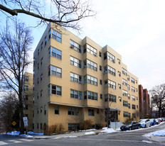 3025 Ontario Rd NW Apartamentos