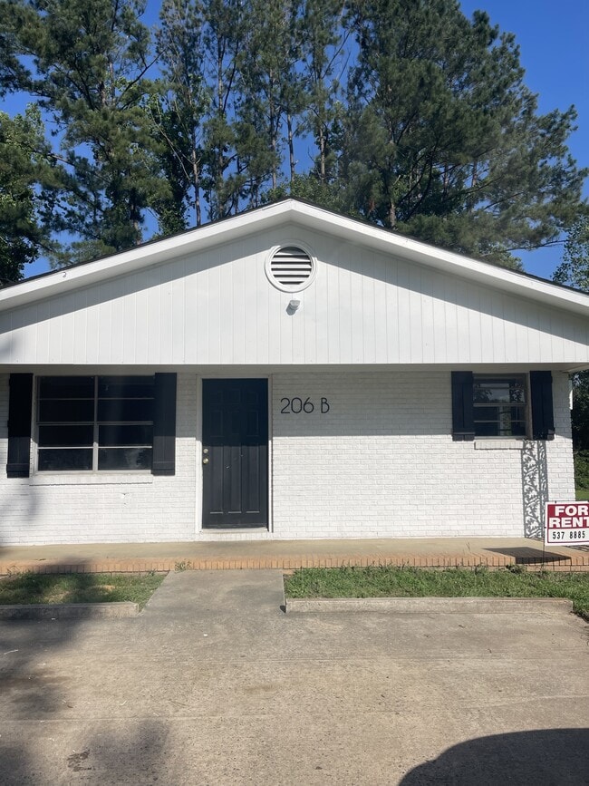 property at 204-206-206 Nita Dr