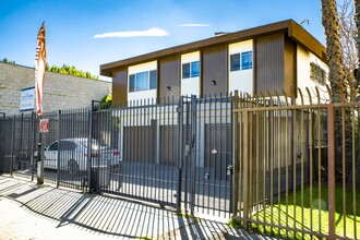 1247 Arapahoe St in Los Angeles, CA - Building Photo - Primary Photo