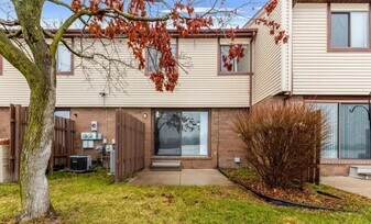 180 Colony Dr S in Saginaw, MI - Building Photo