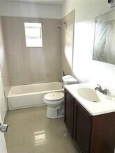 5402 NW 24th Ct in Lauderhill, FL - Building Photo - Building Photo