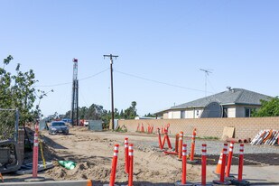 Hudson Townhomes in Placentia, CA - Building Photo