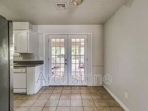 3217 Overland Dr in Del City, OK - Building Photo - Building Photo