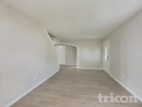 19902 Burle Oak Dr in Humble, TX - Building Photo - Building Photo