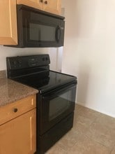 5525 E Thomas Rd-Unit -O10 in Phoenix, AZ - Building Photo - Building Photo