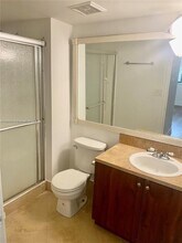 8323 Coral Lake Dr, Unit 8323 in Coral Springs, FL - Building Photo - Building Photo