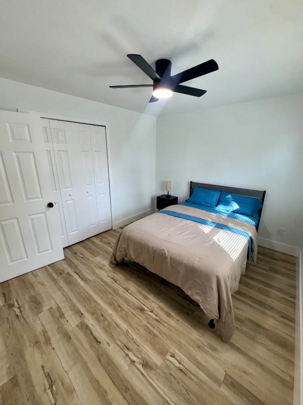 1001 S Dollins Ave in Orlando, FL - Building Photo - Building Photo