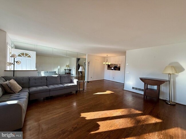 28 Servan Ct in Wilmington, DE - Building Photo - Building Photo