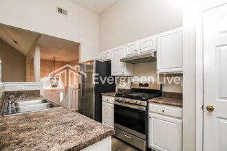 270 Greenway Dr in Covington, GA - Building Photo - Building Photo