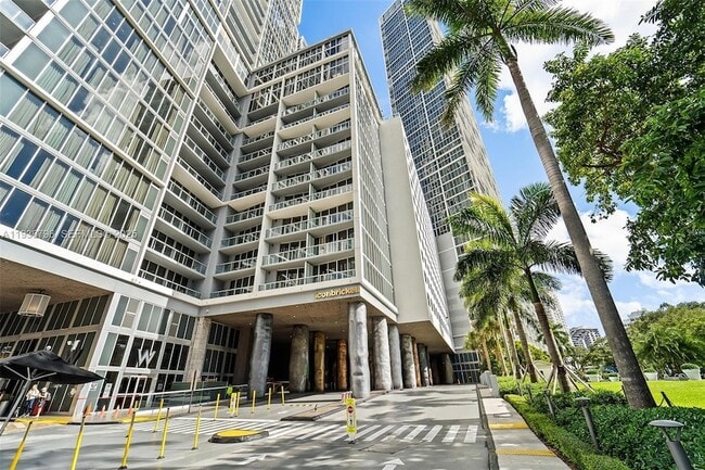 property at 495 Brickell Ave