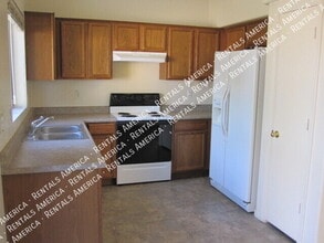 427 S Sabrina in Mesa, AZ - Building Photo - Building Photo