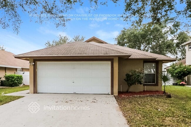 106 Pennock Landing Cir