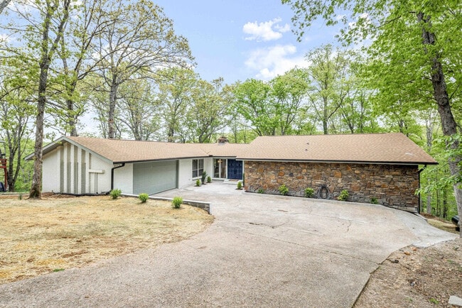 16 Brompton Ln in Bella Vista, AR - Building Photo - Building Photo