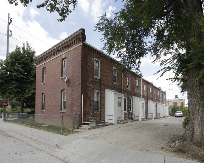Brownstones on Marcy in Omaha, NE - Foto de edificio - Building Photo