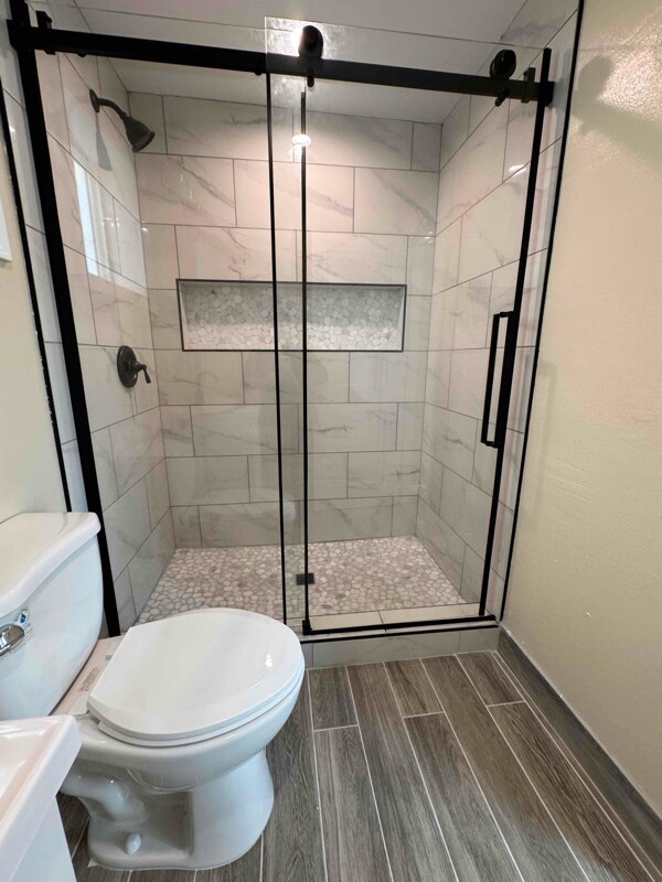 1811 E Cesar E Chavez Ave in Los Angeles, CA - Building Photo - Building Photo