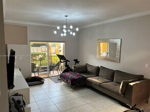7300 NW 114th Ave in Doral, FL - Building Photo - Building Photo