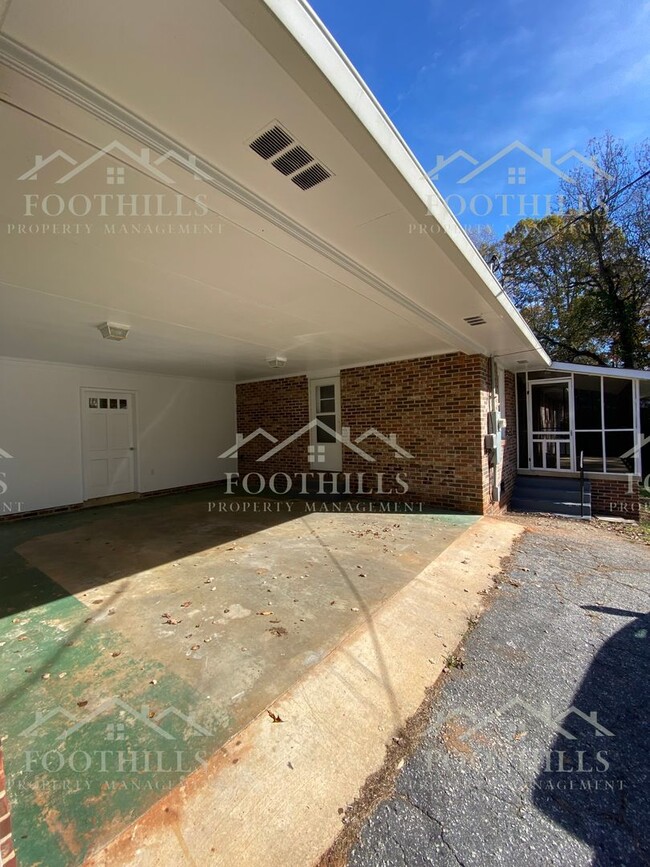 432 Brook Forest Dr in Anderson, SC - Building Photo - Building Photo