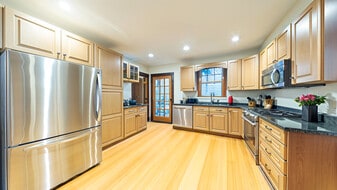 22 Saybrook St, Unit 1 in Boston, MA - Building Photo