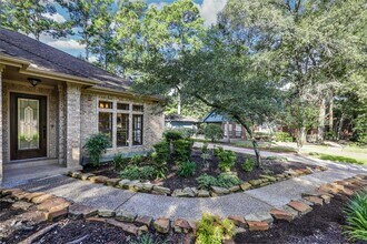 10 Silent Brook Pl in Spring, TX - Building Photo - Building Photo