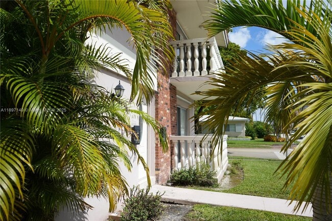 property at 3100 S Le Jeune Rd