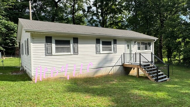 property at 804 John Arthur Rd