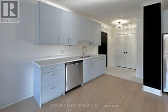 16-16 Hincks St in St Thomas, ON - Building Photo - Building Photo