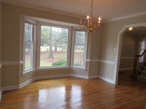 211 Westchester Dr in Morehead City, NC - Building Photo - Building Photo
