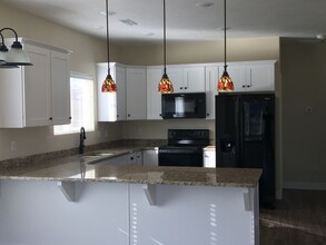 133 N 900 W in Cedar City, UT - Foto de edificio - Building Photo