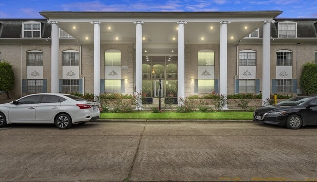 property at 2601 Bellefontaine