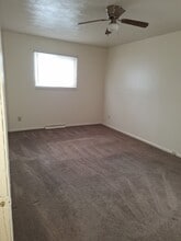 3234 W Holmes Rd in Lansing, MI - Building Photo - Building Photo