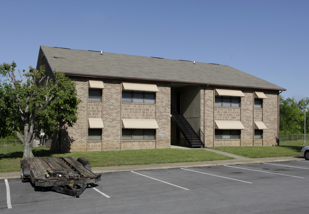 Spring Hill Village Apartments in Spring Hill, TN - Building Photo