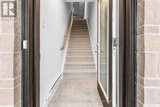 800 Roger Griffiths Ave in Ottawa, ON - Building Photo - Building Photo